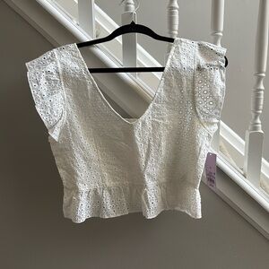 NWT Wild Fable White Eyelet Crop Top Size Small